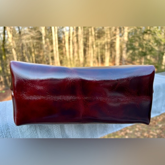 [SOLD] Artisan Made Original Little Raincloud Leather Goods Small Shoulder Bag. - Picture 8 of 14